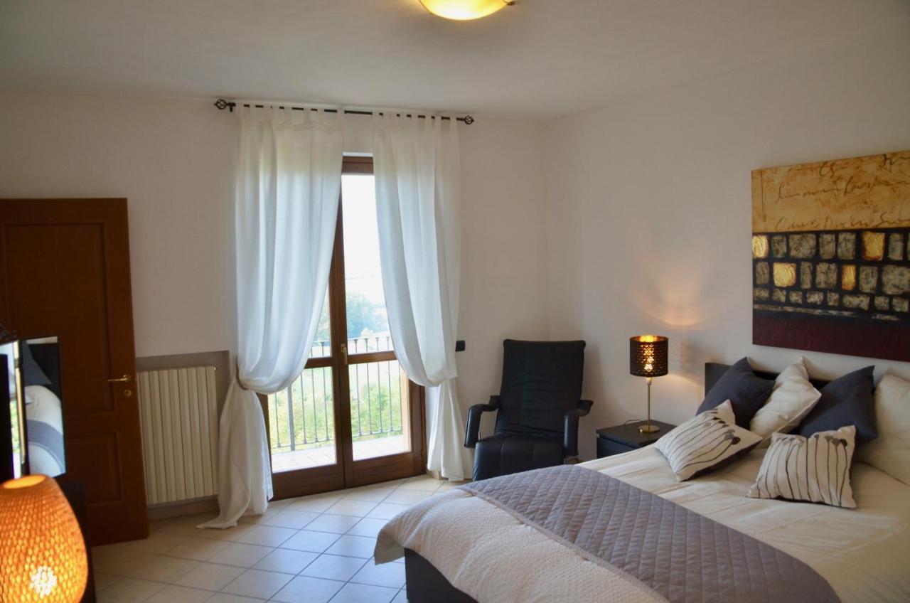 Villa Patrizia มอนกาลโว ภายนอก รูปภาพ
