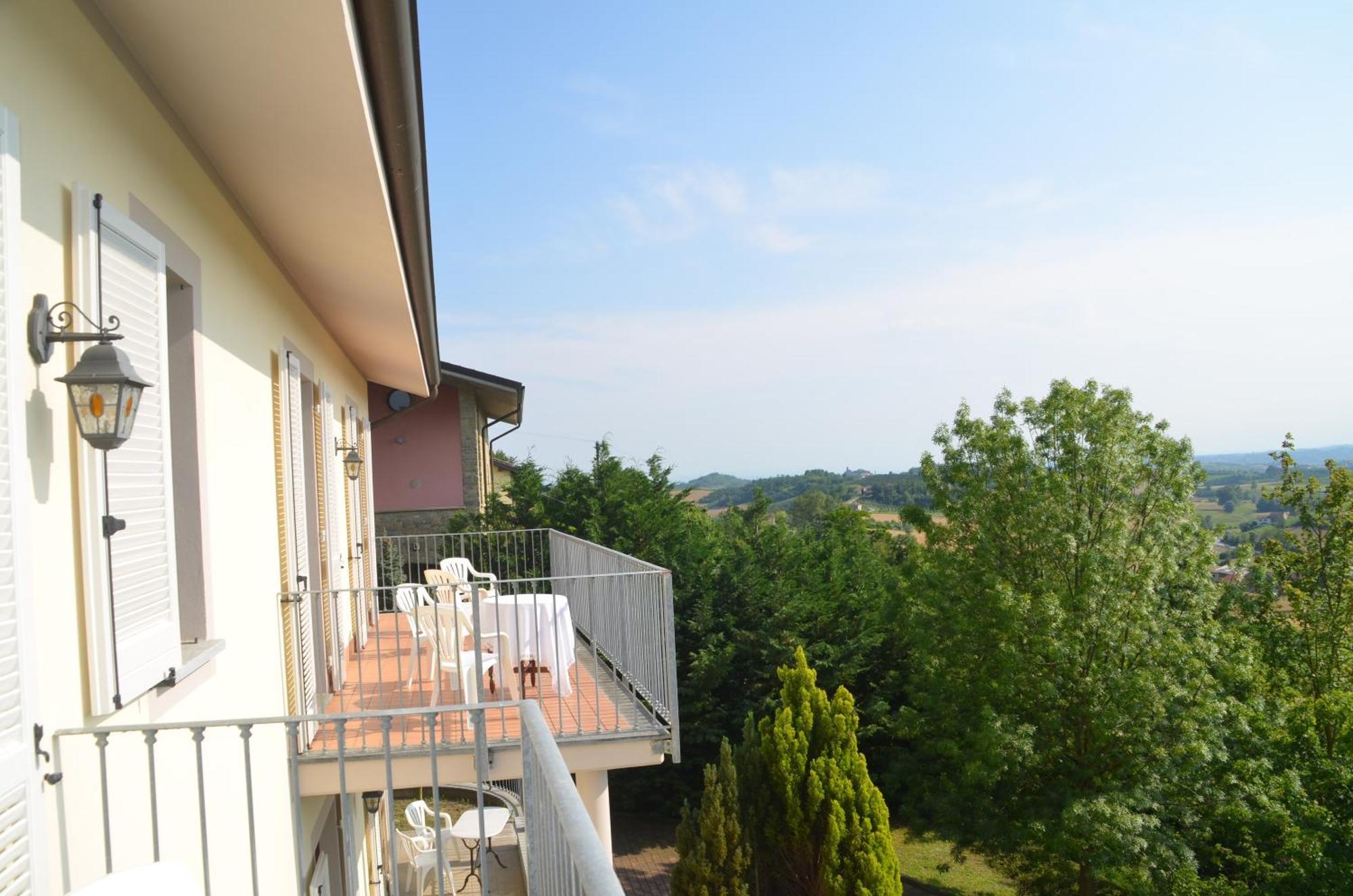 Villa Patrizia มอนกาลโว ภายนอก รูปภาพ