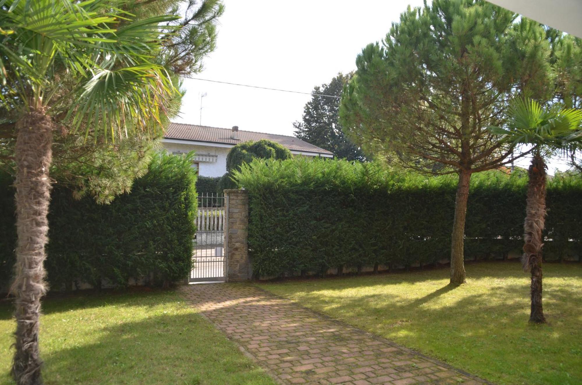 Villa Patrizia มอนกาลโว ภายนอก รูปภาพ
